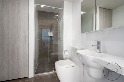 Beachfront Beauty - Wifi Included - New Castle Holiday 2