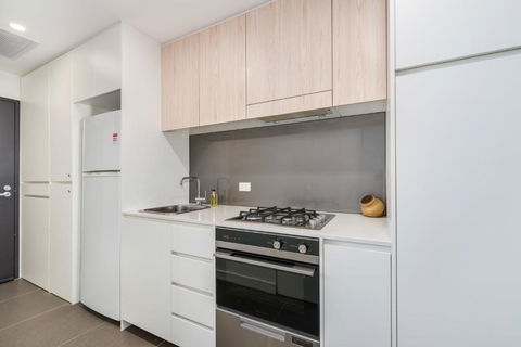 City Snug On Newcastle Beach - Parking Options - New Castle Holiday 4