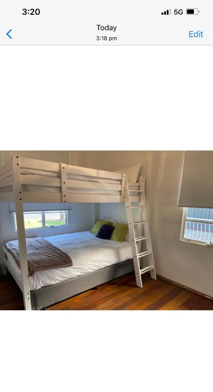D103 Lemon Tree House - New Castle Holiday 2