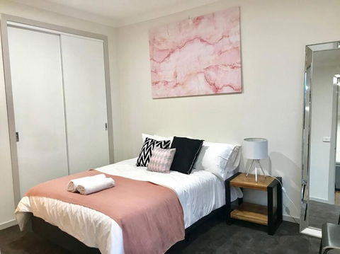 D112 Braybrook Central Stay-Great Getaway - New Castle Holiday 0