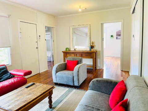 D122 Lovely London Home - New Castle Holiday 0