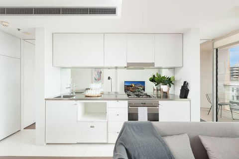 DH707 - 1 Bedroom Unit Victoria St - Darlinghurst - New Castle Holiday 2