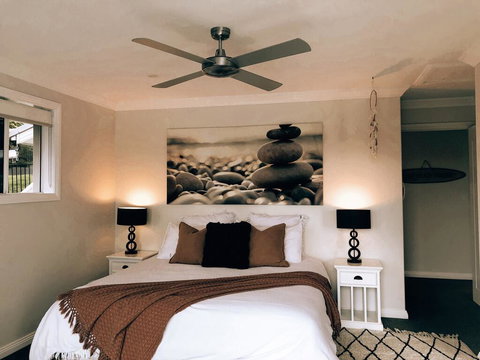 28 Clarence Crescent Villa - New Castle Holiday 0