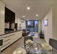 2BR Suites on Bourke Perfect Location Views - New Castle Holiday