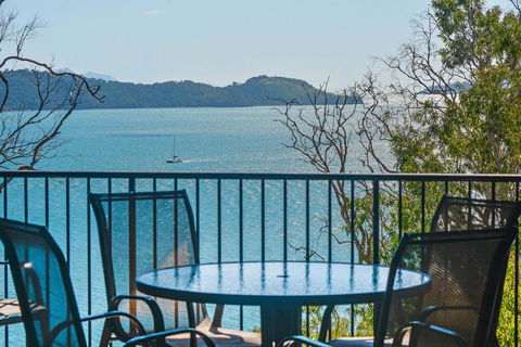 3 The Panorama Hamilton Island 2 Bedroom 2 Bathroom Ocean View Modern Apartment - New Castle Holiday 0