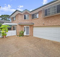 3/54 Owen Street Port Macquarie - New Castle Holiday