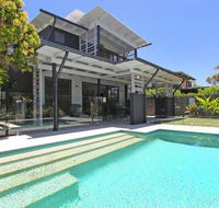 34 Boardrider Crescent Mount Coolum - New Castle Holiday