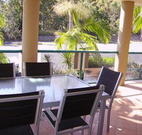 4/84 Lawson Street - Beach Haven 4 - New Castle Holiday