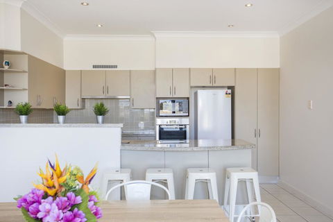 5/14 Dolphin St- Dolphin 5 At Ulladulla - New Castle Holiday 2