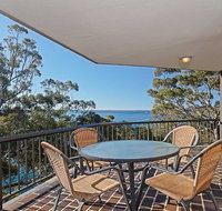 6 'Skyline' 12 Thurlow Avenue - foxtel  aircon - New Castle Holiday