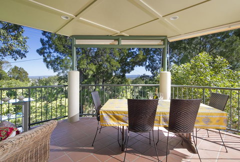 6 Avenal - New Castle Holiday 2