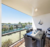 7 The Dunes  Fingal Bay - New Castle Holiday