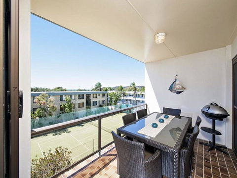 7 The Dunes @ Fingal Bay - New Castle Holiday 0
