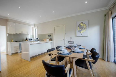 70, Greenbell Doncaster@4Bd3Bth, WestField, Freecarpa - New Castle Holiday 1