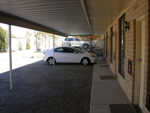 7th Street Motel - New Castle Holiday 2