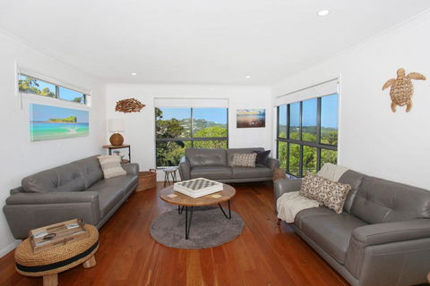 8 Cabbi Court, Coolum Beach - New Listing - New Castle Holiday 1