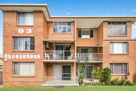 9 Shenandoah - Sawtell - New Castle Holiday 0