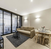 A Central  Cozy 2BR Apt Near Federation Square - New Castle Holiday