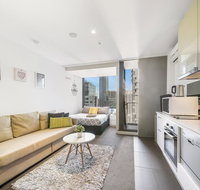 A Charming Studio with Stunning City Views - New Castle Holiday