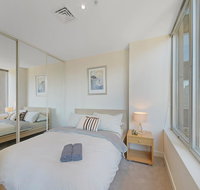 A Comfy  Central 2BR Apt Near Flinders Station - New Castle Holiday