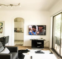 A Jewel Amongst Greenery - New Castle Holiday