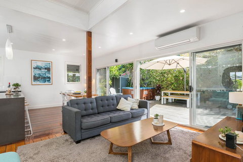 A PERFECT STAY - Aaloka Bay - New Castle Holiday 1