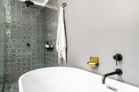 A PERFECT STAY - Black Star - New Castle Holiday 1