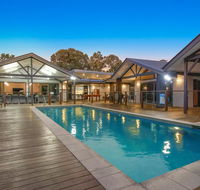 A PERFECT STAY - Lennox Unique Coastal Retreat - New Castle Holiday