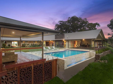 A PERFECT STAY - Serene Myocum - New Castle Holiday 0