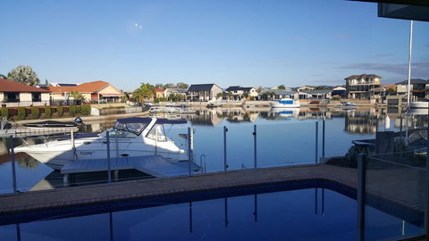 A Stay In Paradise - New Castle Holiday 0