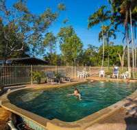 AAOK Lakes Resort and Caravan Park - New Castle Holiday