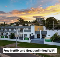 Aaron Motel - New Castle Holiday