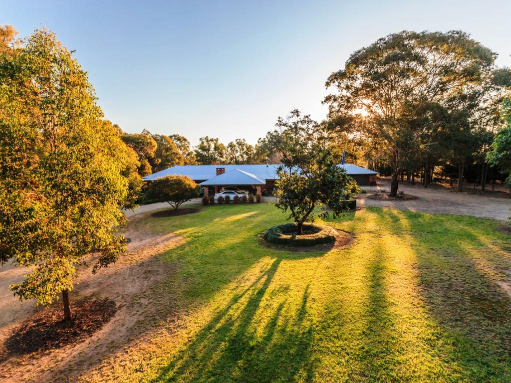 Wallalong NSW New Castle Holiday