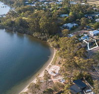 Above Sunset - 100m from the Paynesville Lakes - New Castle Holiday