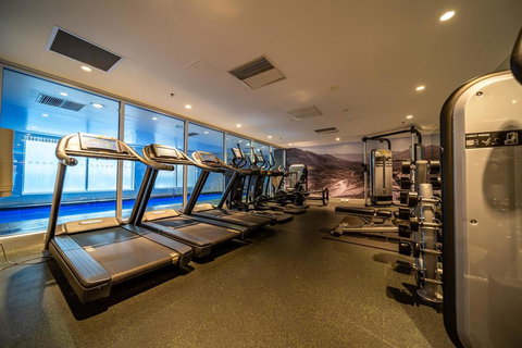 Above The Square On Hindmarsh-Pool - Gym - Carpark - New Castle Holiday 2