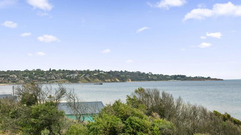 ABSOLUTE BEACHFRONT - FRANKSTON - New Castle Holiday 1