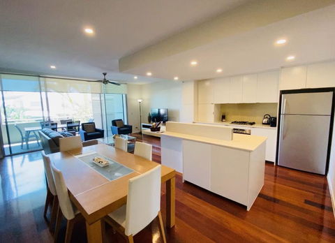 Absolute Beachfront Cabarita Beach - 2 Bed With Pool Views - New Castle Holiday 2