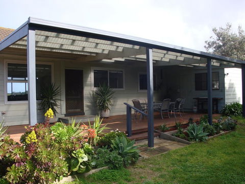 Absolute Waterfront - New Castle Holiday 0