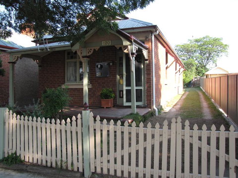 Acacia Cottage On Peel, Bathurst - New Castle Holiday 2