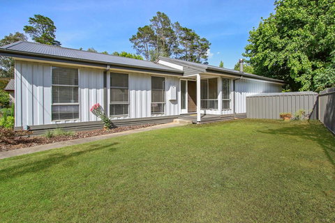 Acaronar - New Castle Holiday 2