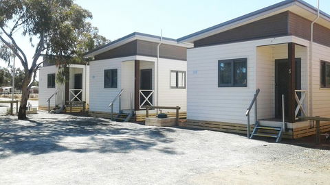Acclaim Goldminer Tourist Caravan Park - New Castle Holiday 1