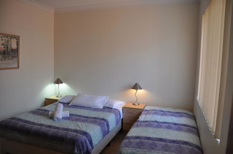 Accommodation Sydney Kogarah 2 Bedroom Apartment - New Castle Holiday 2