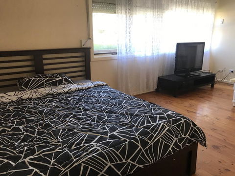 Adelaide Northern B&B - New Castle Holiday 0