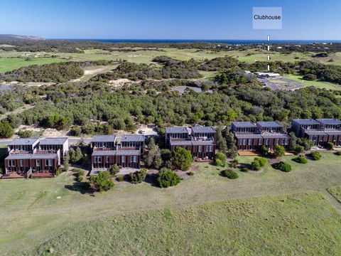 DREW Golfers Delight Close To St Andrews Beach - New Castle Holiday 2