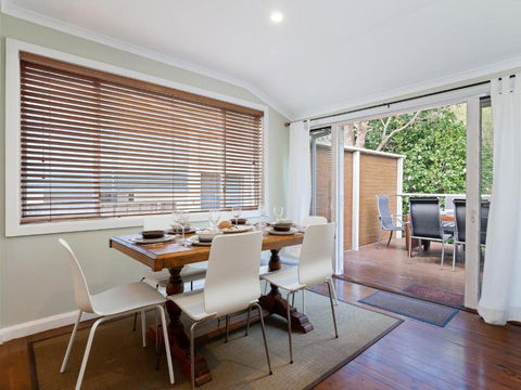 Dutchies Haven, 11 Christmas Bush Ave - Pet Friendly, Large Enclosed Yard, Air Con And Wi-Fi - New Castle Holiday 4