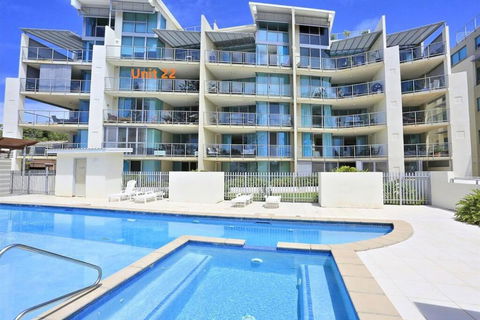 Dwell @ 22, Oceanfront Apartment - New Castle Holiday 0