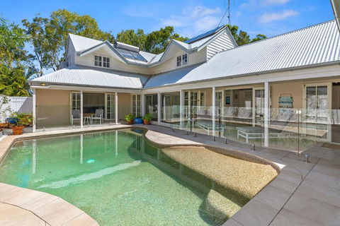 Dwyer St Hamptons Haven - New Castle Holiday 0