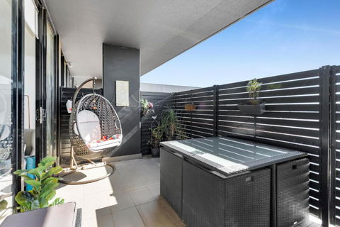 Essendon North Sanctuary By Ready Set Stay - New Castle Holiday 2