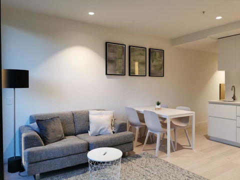 EQ Tower Modern Apartments Melbourne Central CBD - New Castle Holiday 2