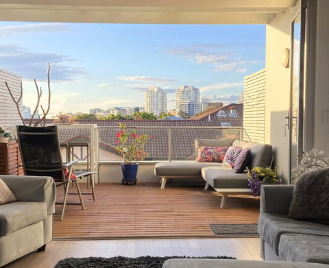Fab Penthouse Near Bondi / Bronte, Shops & Bars - New Castle Holiday 0